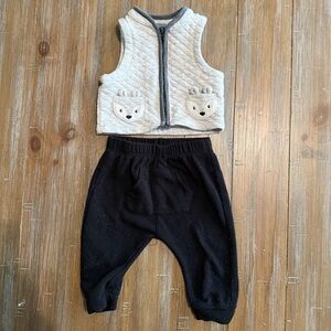 Baby boy vest and pants set